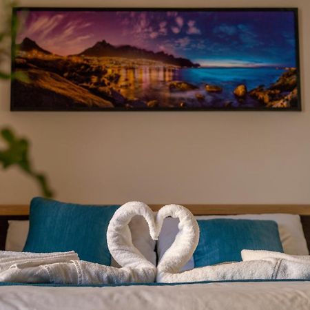 Exclusive Apartment With A View Of Prague Castle And Vltava River Buitenkant foto