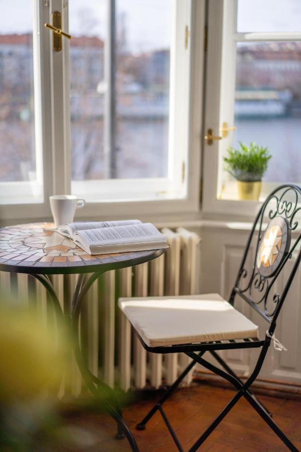 Exclusive Apartment With A View Of Prague Castle And Vltava River Buitenkant foto