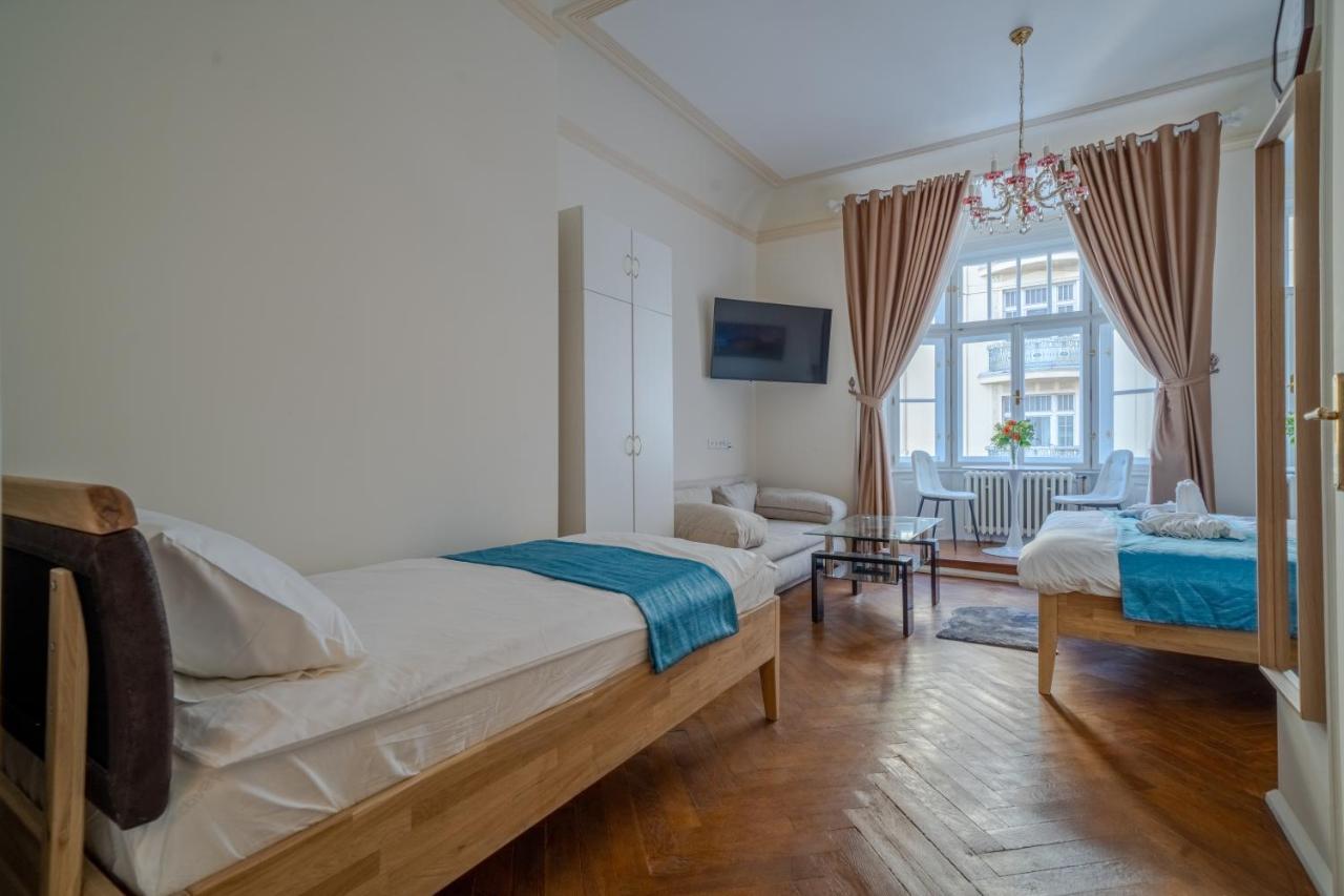 Exclusive Apartment With A View Of Prague Castle And Vltava River Buitenkant foto